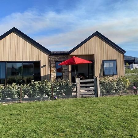 Alpine Abode Villa Wanaka Exterior foto
