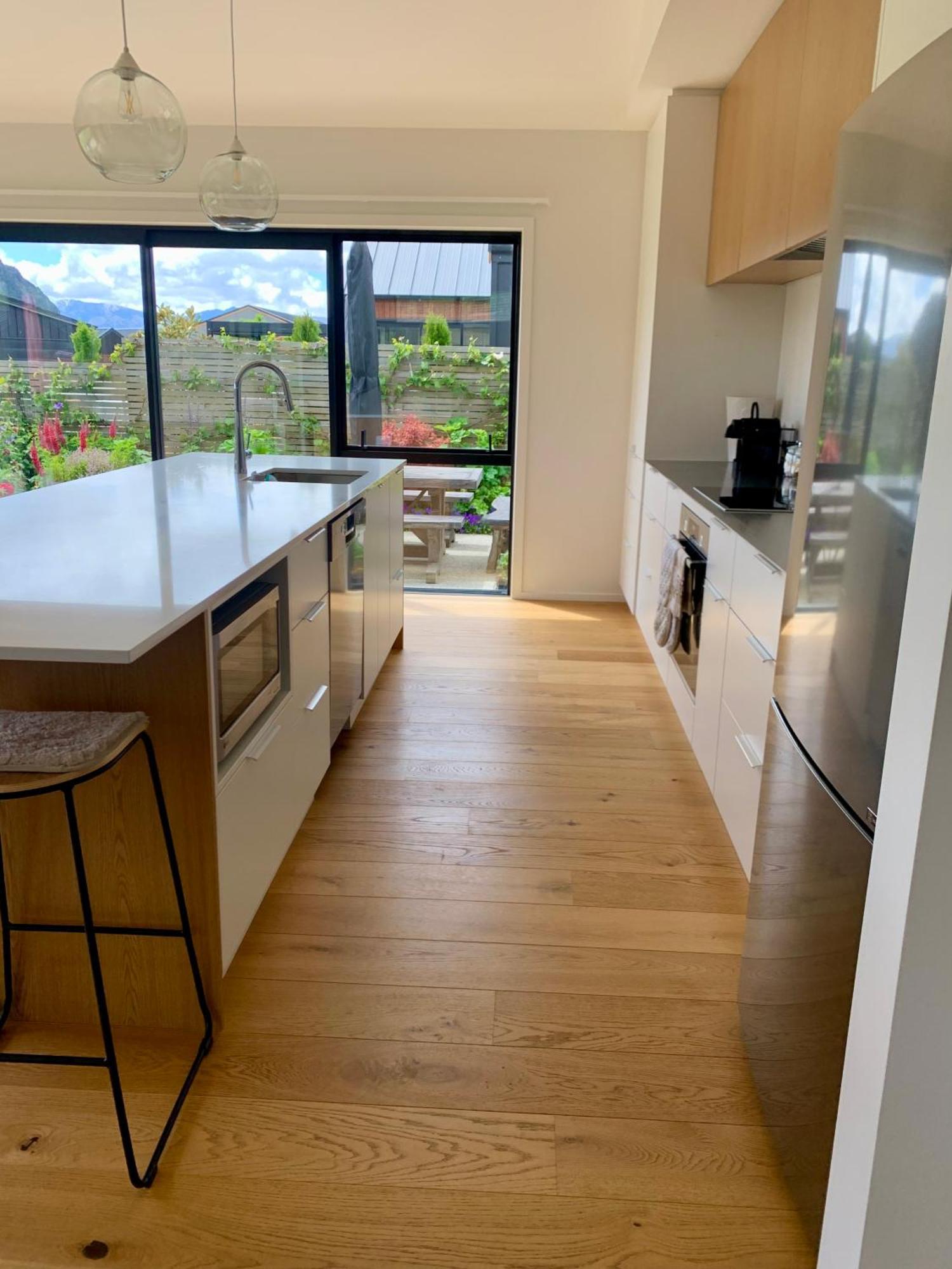 Alpine Abode Villa Wanaka Exterior foto