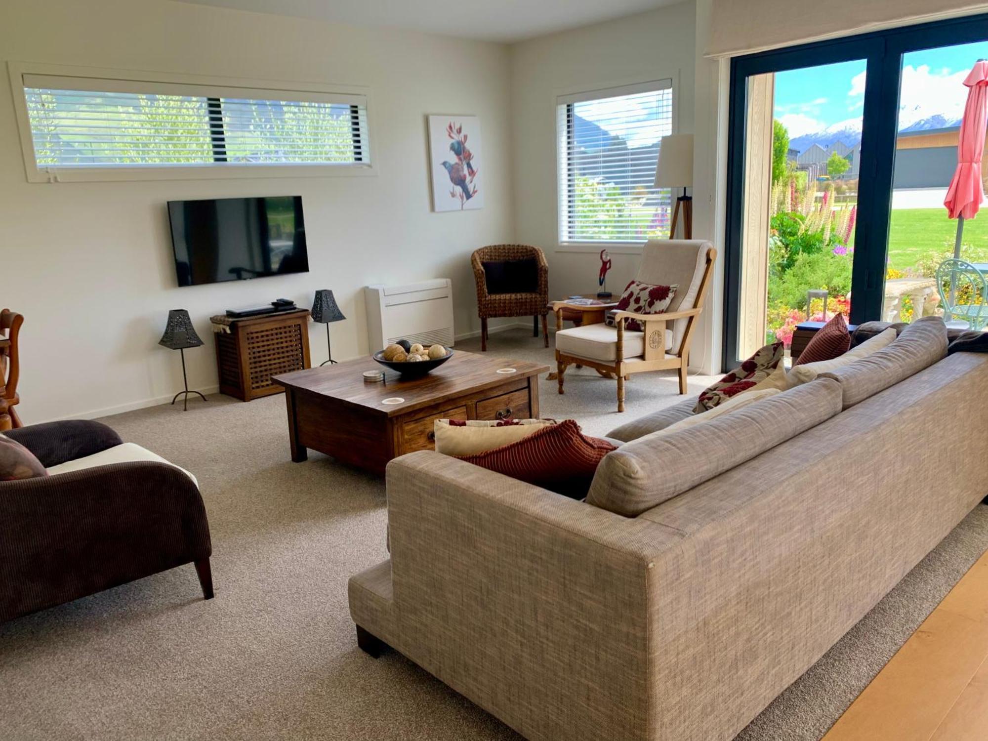 Alpine Abode Villa Wanaka Exterior foto